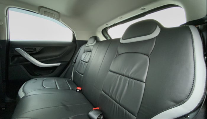 2021 Tata NEXON XM SUNROOF 1.2 RTN, Petrol, Manual, 9,392 km, Right Side Rear Door Cabin