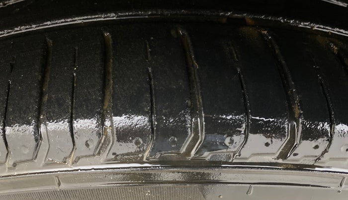 2019 Hyundai VENUE SX PLUS 1.0 TURBO DCT, Petrol, Automatic, 32,201 km, Left Front Tyre Tread