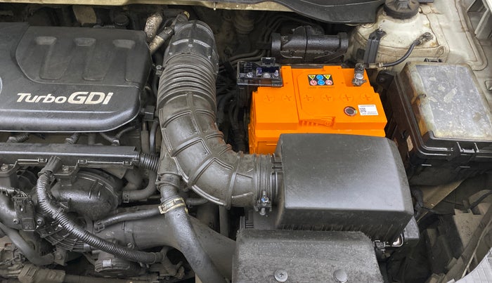 2019 Hyundai VENUE SX PLUS 1.0 TURBO DCT, Petrol, Automatic, 32,201 km, Engine View - Left