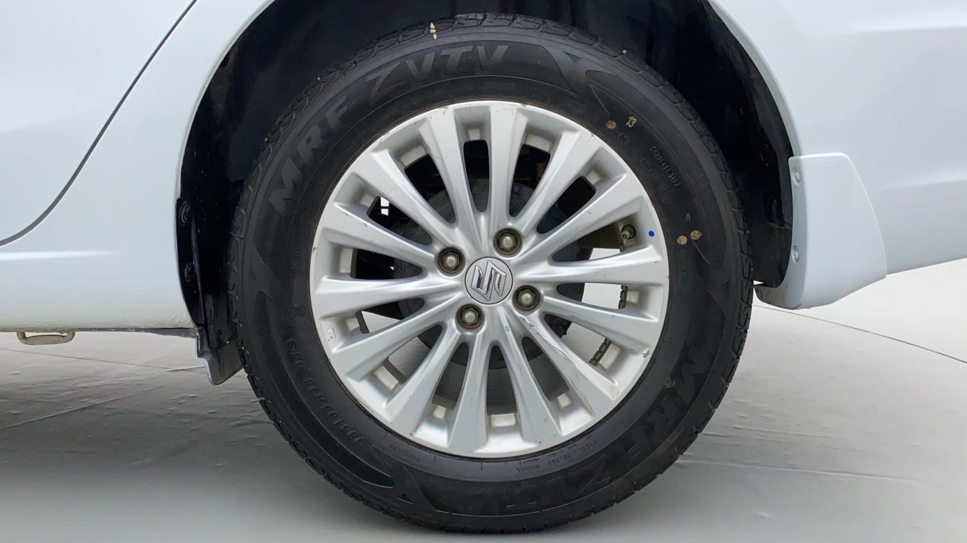 2017 Maruti Ciaz ZETA 1.4 VVT, Petrol, Manual, 69,569 km, Left Rear Wheel