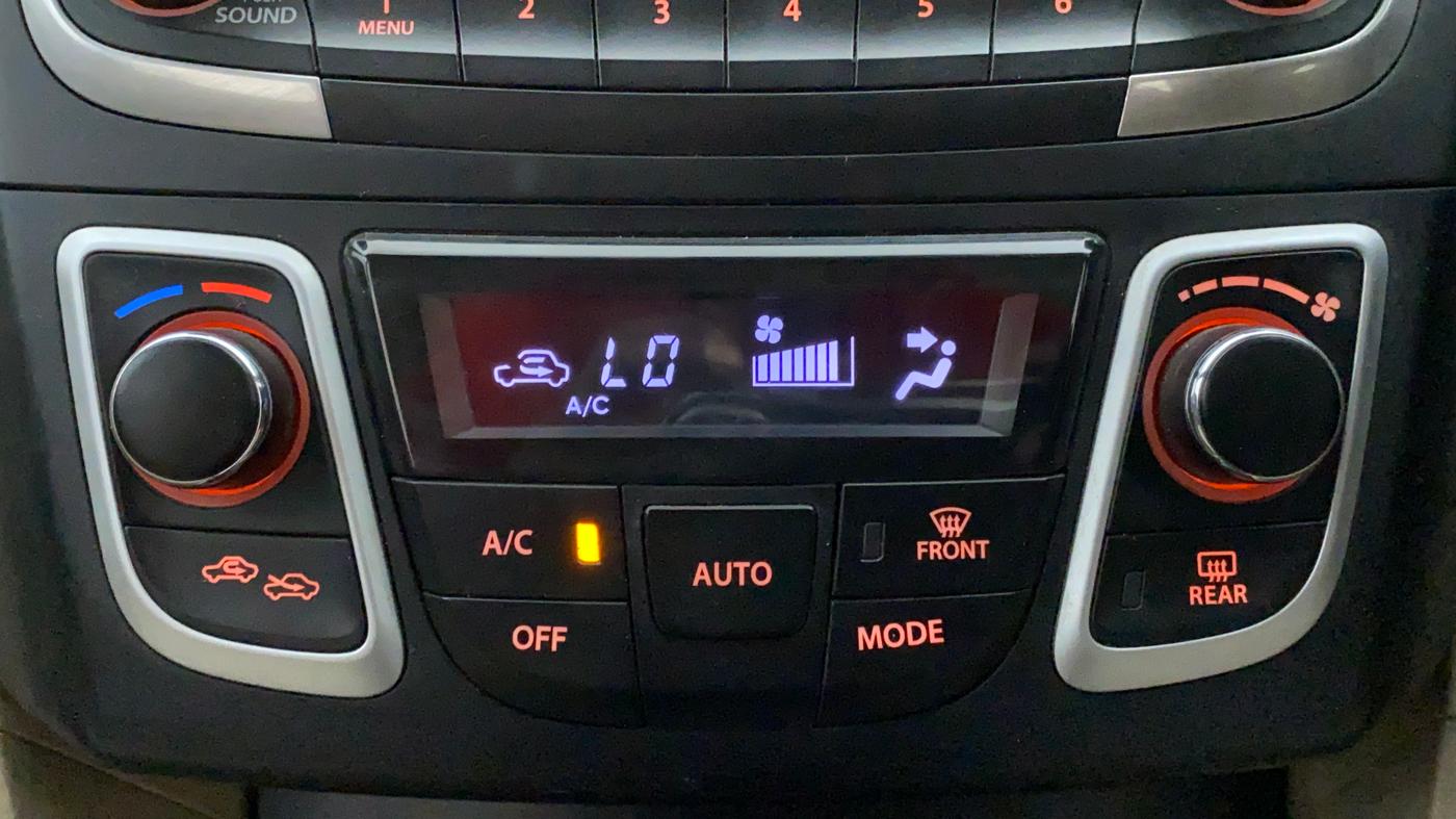 2017 Maruti Ciaz ZETA 1.4 VVT, Petrol, Manual, 69,569 km, Automatic Climate Control