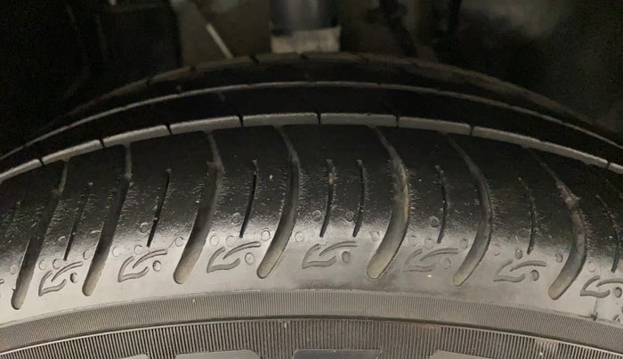 2021 Tata ALTROZ XM+ 1.2 RTN, Petrol, Manual, 6,958 km, Right Front Tyre Tread