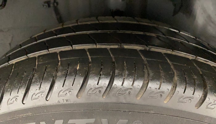 2021 Tata ALTROZ XM+ 1.2 RTN, Petrol, Manual, 6,958 km, Left Rear Tyre Tread