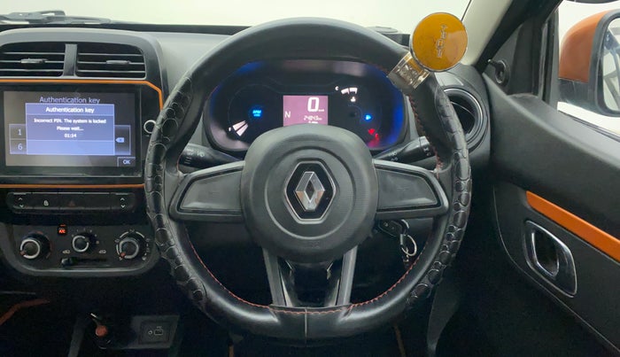 2020 Renault Kwid CLIMBER 1.0 AMT (O), Petrol, Automatic, 25,218 km, Steering Wheel Close Up