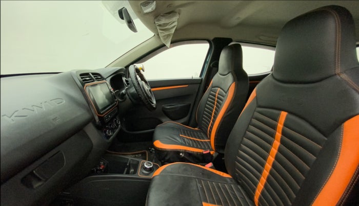 2020 Renault Kwid CLIMBER 1.0 AMT (O), Petrol, Automatic, 25,218 km, Right Side Front Door Cabin