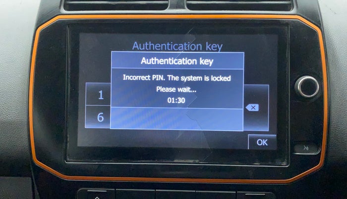 2020 Renault Kwid CLIMBER 1.0 AMT (O), Petrol, Automatic, 25,218 km, Infotainment system - Music system not functional