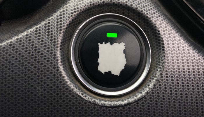 2020 Tata Harrier XZA PLUS 2.0L DARK EDITION, Diesel, Automatic, 1,15,220 km, Keyless Start/ Stop Button