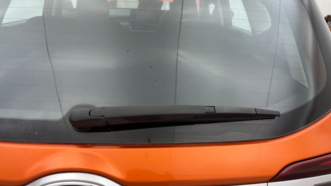 2020 KIA SELTOS HTK PLUS AT 1.5 DIESEL, Diesel, Automatic, 71,042 km, Rear Wiper