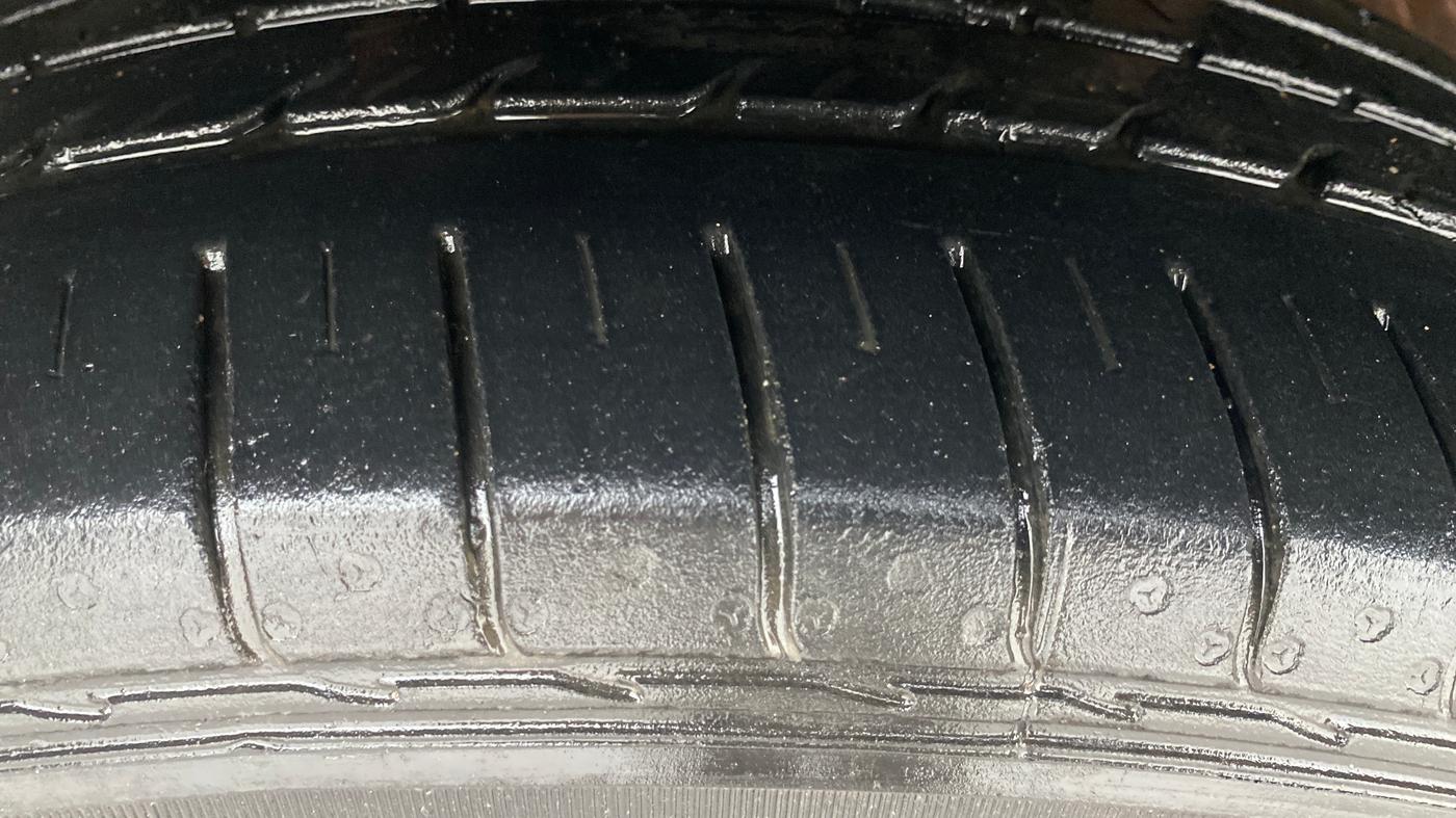 2019 MG HECTOR SHARP HYBRID 1.5 PETROL, Petrol, Manual, 62,044 km, Left Front Tyre Tread