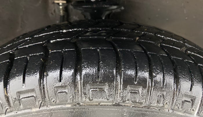 2019 Maruti Alto 800 LXI, Petrol, Manual, 18,578 km, Right Front Tyre Tread