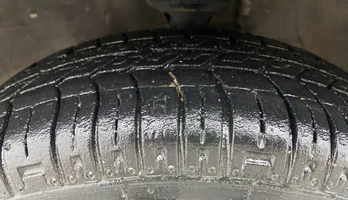 2019 Maruti Alto 800 LXI, Petrol, Manual, 18,578 km, Left Front Tyre Tread