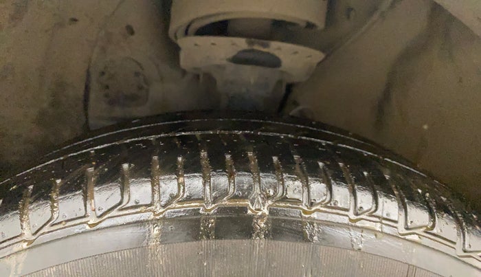 2020 Hyundai Elite i20 MAGNA PLUS 1.2, Petrol, Manual, 41,415 km, Left Front Tyre Tread