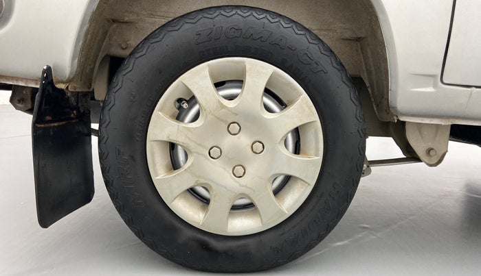 2015 Maruti OMNI E STD, Petrol, Manual, 220 km, Right Rear Wheel