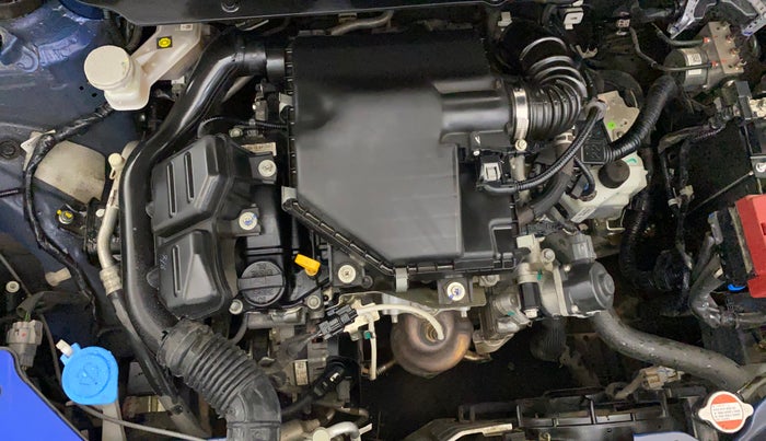 2024 Maruti Swift VXi AMT, Petrol, Automatic, 5,418 km, Engine View - Right