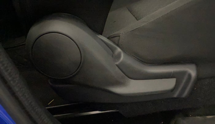 2024 Maruti Swift VXi AMT, Petrol, Automatic, 5,418 km, Driver Side Adjustment Panel