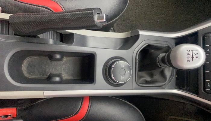 2018 Tata NEXON XM PETROL, Petrol, Manual, 91,949 km, Gear Lever
