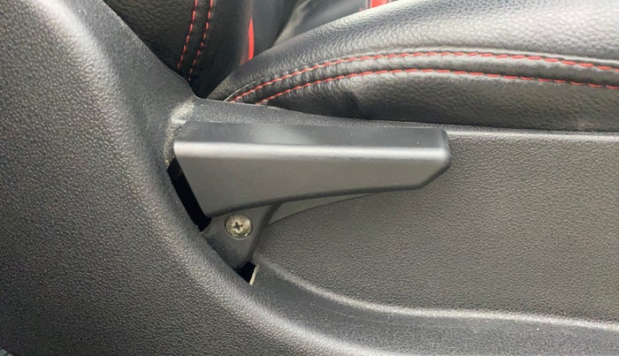 2018 Tata NEXON XM PETROL, Petrol, Manual, 91,949 km, Driver Side Adjustment Panel