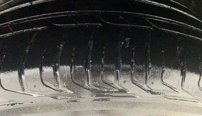 2018 Tata NEXON XM PETROL, Petrol, Manual, 91,949 km, Left Front Tyre Tread