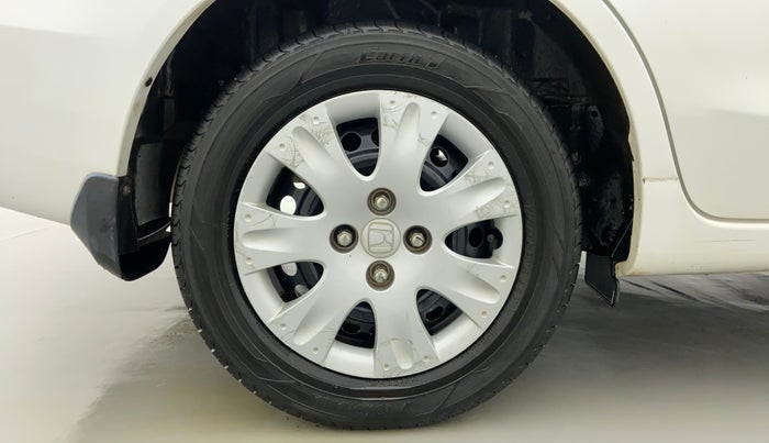2015 Honda Amaze 1.2 SMT I VTEC, Petrol, Manual, 51,214 km, Right Rear Wheel