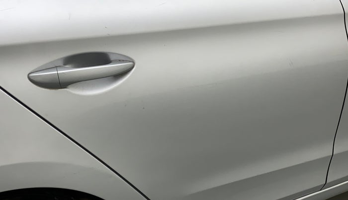 2020 Hyundai Elite i20 SPORTZ PLUS 1.2, CNG, Manual, 75,324 km, Right rear door - Minor scratches