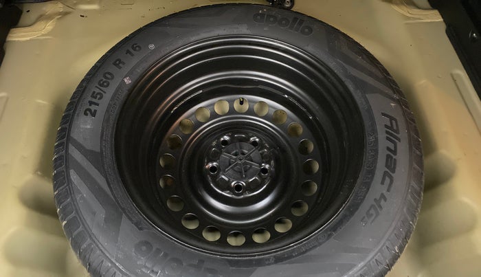 2018 Maruti Vitara Brezza ZDI+ DUAL TONE AMT, Diesel, Automatic, 45,384 km, Spare Tyre