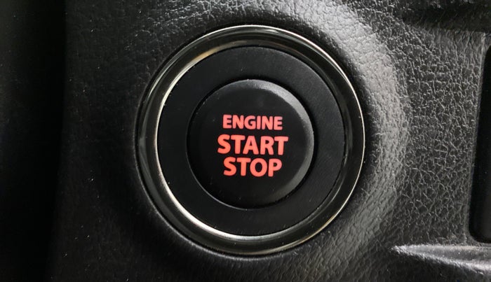 2018 Maruti Vitara Brezza ZDI+ DUAL TONE AMT, Diesel, Automatic, 45,384 km, Keyless Start/ Stop Button