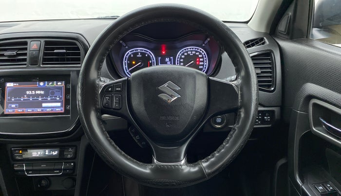 2018 Maruti Vitara Brezza ZDI+ DUAL TONE AMT, Diesel, Automatic, 45,384 km, Steering Wheel Close Up
