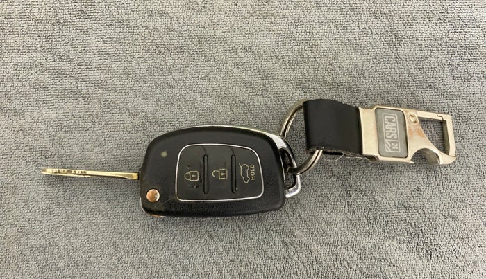 2012 Hyundai i20 MAGNA (O) 1.2, Petrol, Manual, 68,907 km, Key Close Up