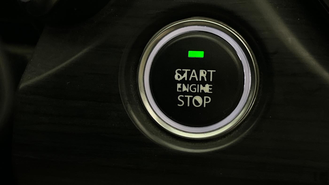 2021 Tata Safari XZA PLUS, Diesel, Automatic, 38,235 km, Keyless Start/ Stop Button