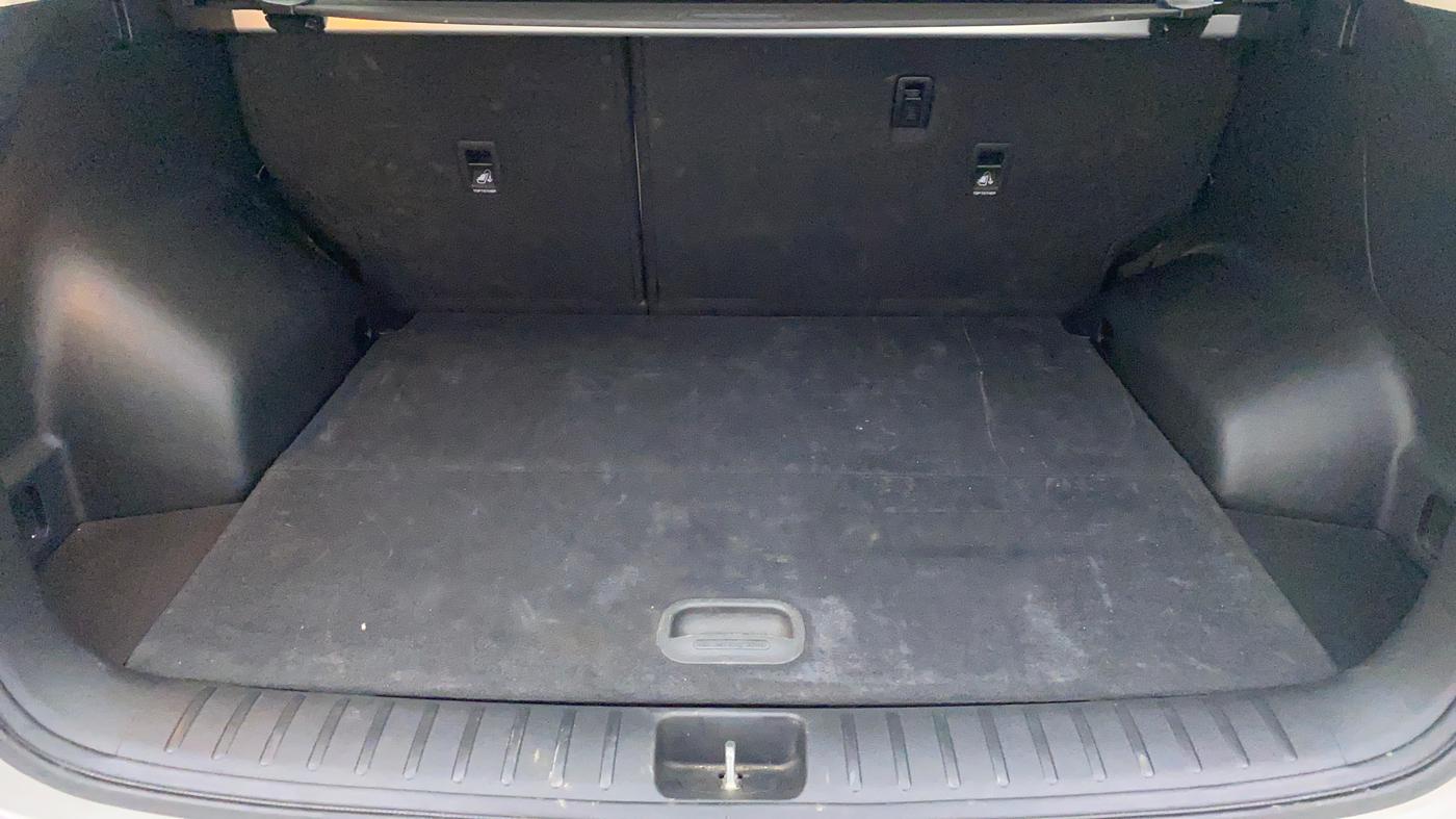 2016 Hyundai Tucson 2WD AT GL PETROL , Petrol, Automatic, 34,725 km, Boot Inside