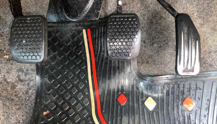 2013 Maruti Alto K10 VXI, Petrol, Manual, 1,23,960 km, Pedals