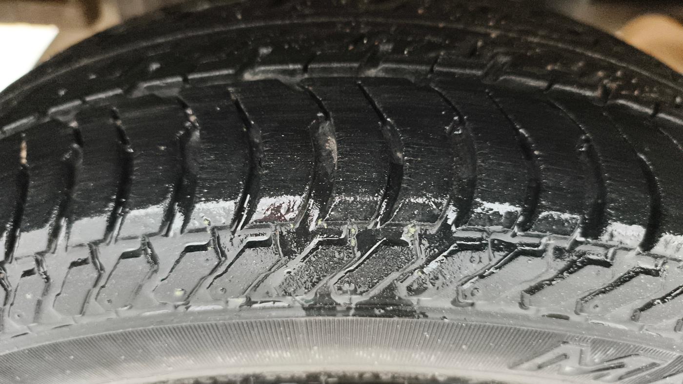 2019 Maruti Alto K10 VXI AMT, Petrol, Automatic, 29,611 km, Right Rear Tyre Tread