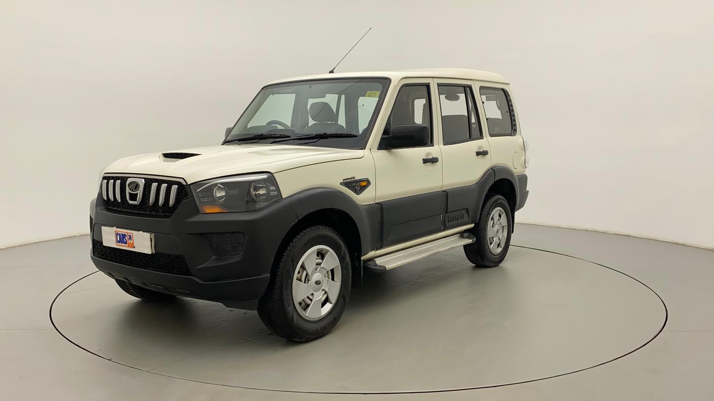 2015 Mahindra Scorpio S4 PLUS, Diesel, Manual, 62,617 km, Left Front Diagonal
