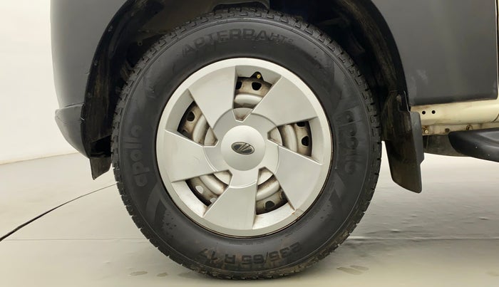 2015 Mahindra Scorpio S4 PLUS, Diesel, Manual, 62,617 km, Left Front Wheel