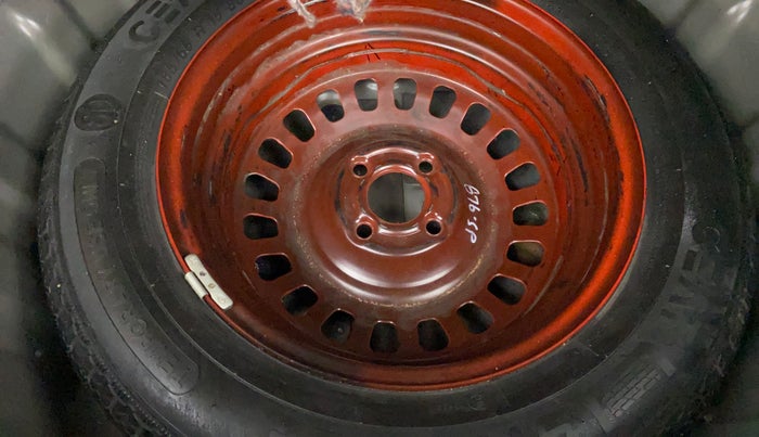 2022 Nissan MAGNITE XV MT, Petrol, Manual, 23,789 km, Spare Tyre