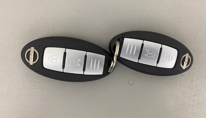 2022 Nissan MAGNITE XV MT, Petrol, Manual, 23,789 km, Key Close Up