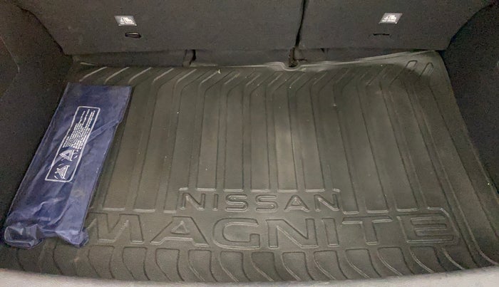 2022 Nissan MAGNITE XV MT, Petrol, Manual, 23,789 km, Boot Inside