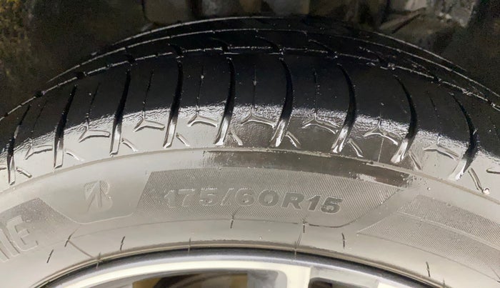 2022 Tata Tiago XZA PLUS PETROL, Petrol, Automatic, 58,822 km, Right Front Tyre Tread