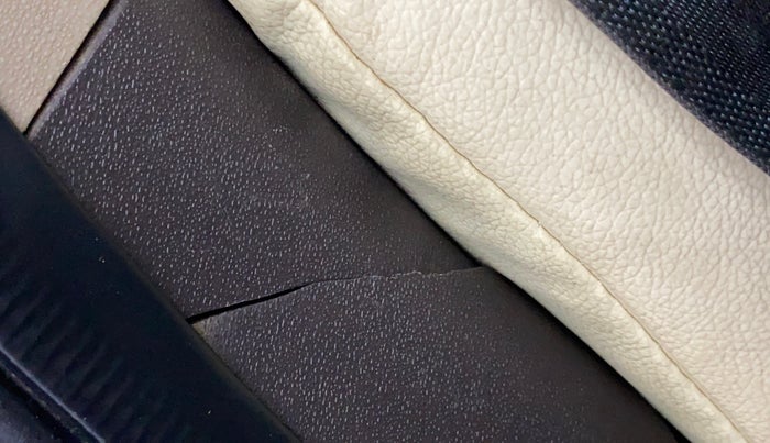 2010 Hyundai i20 MAGNA 1.2, Petrol, Manual, 71,207 km, Right C pillar - Trim cover damaged