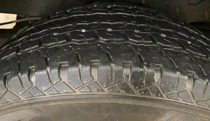 2021 Mahindra Thar LX PETROL HT 4WD AT, Petrol, Automatic, 32,443 km, Right Rear Tyre Tread