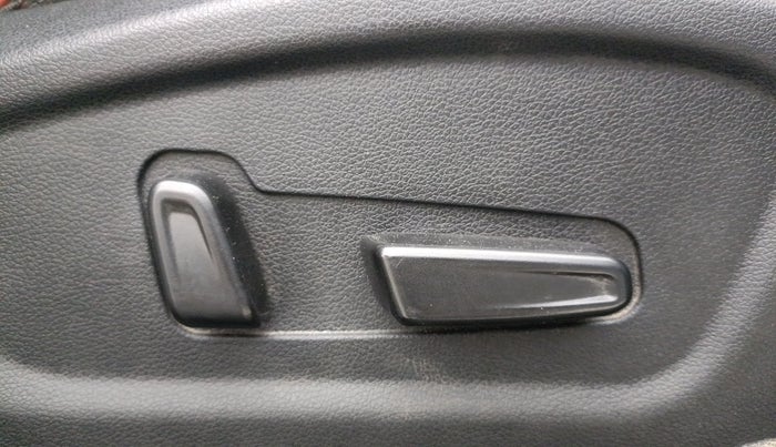 2021 Hyundai Creta SX (O) 1.4 TURBO DCT, Petrol, Automatic, 97,337 km, Driver Side Adjustment Panel