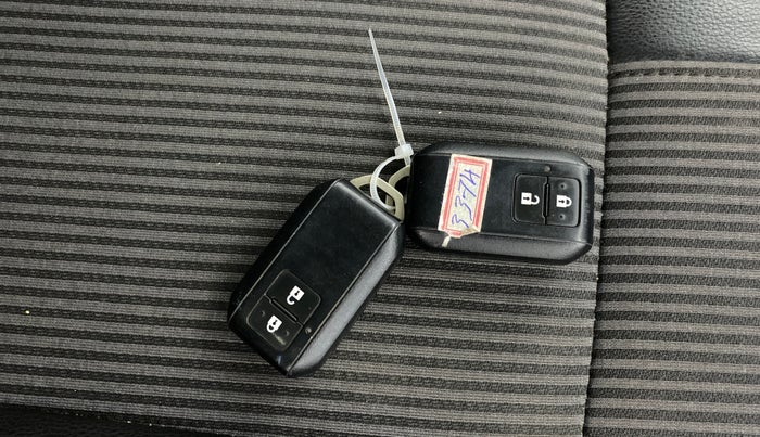 2021 Maruti XL6 ZETA MT, Petrol, Manual, 31,831 km, Key Close Up