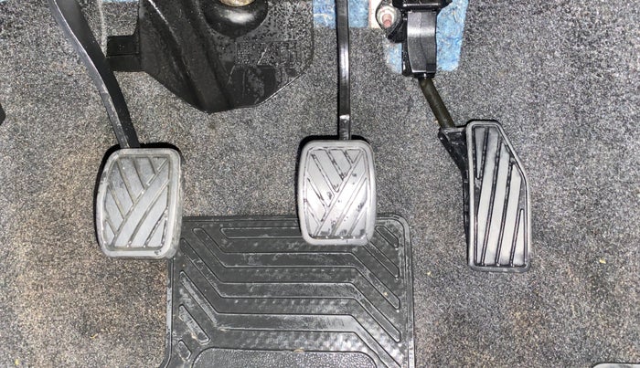 2021 Maruti XL6 ZETA MT, Petrol, Manual, 31,831 km, Pedals