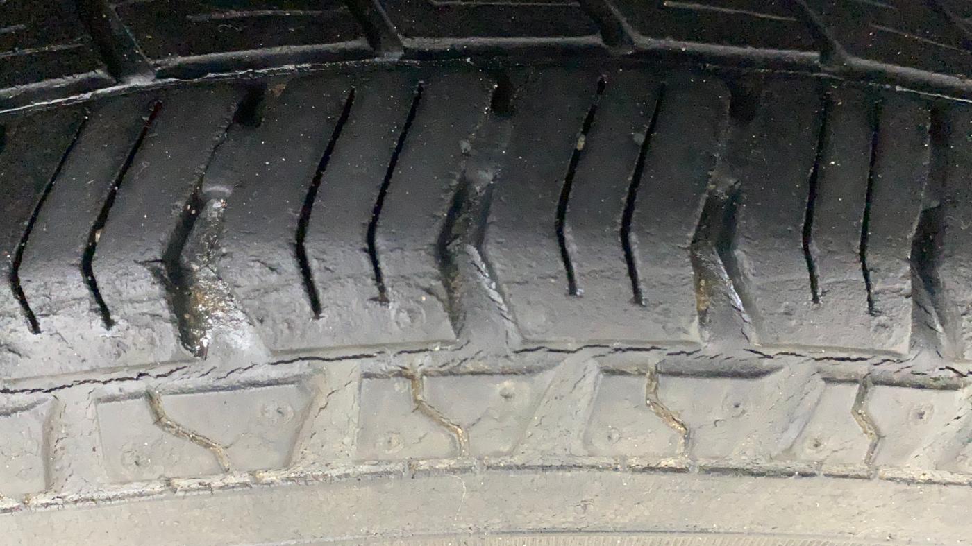 2018 Maruti Alto 800 VXI O, Petrol, Manual, 24,088 km, Left Rear Tyre Tread