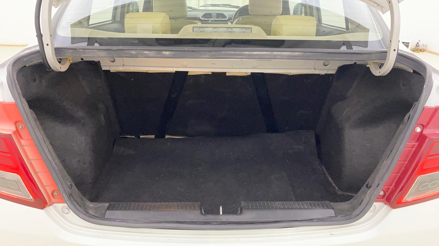 2019 Maruti Dzire ZXI AMT, Petrol, Automatic, 97,583 km, Boot Inside