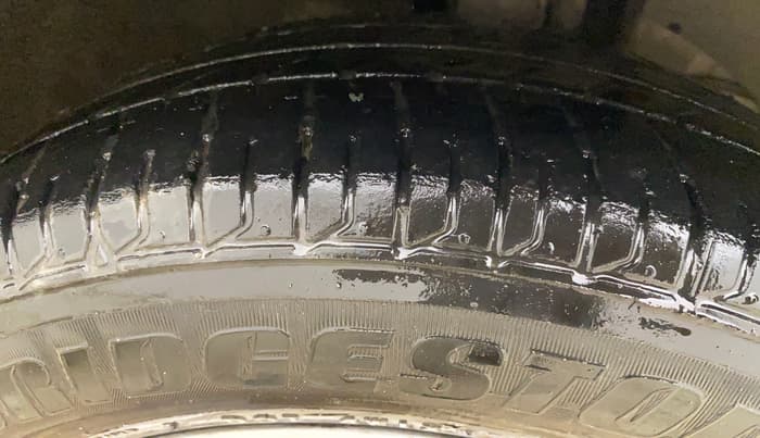2019 Maruti Dzire ZXI AMT, Petrol, Automatic, 97,583 km, Right Front Tyre Tread