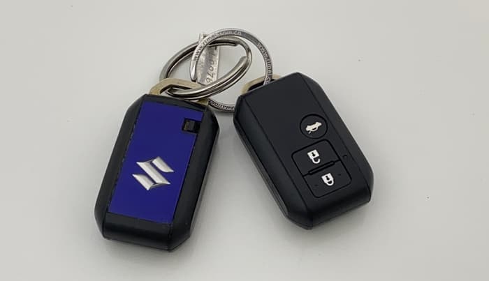 2019 Maruti Dzire ZXI AMT, Petrol, Automatic, 97,583 km, Key Close Up