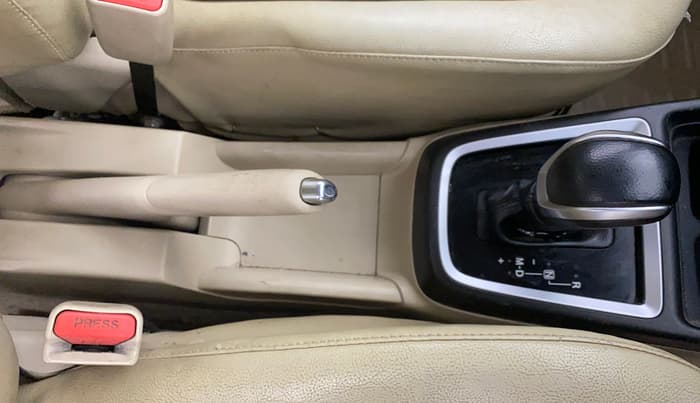 2019 Maruti Dzire ZXI AMT, Petrol, Automatic, 97,583 km, Gear Lever