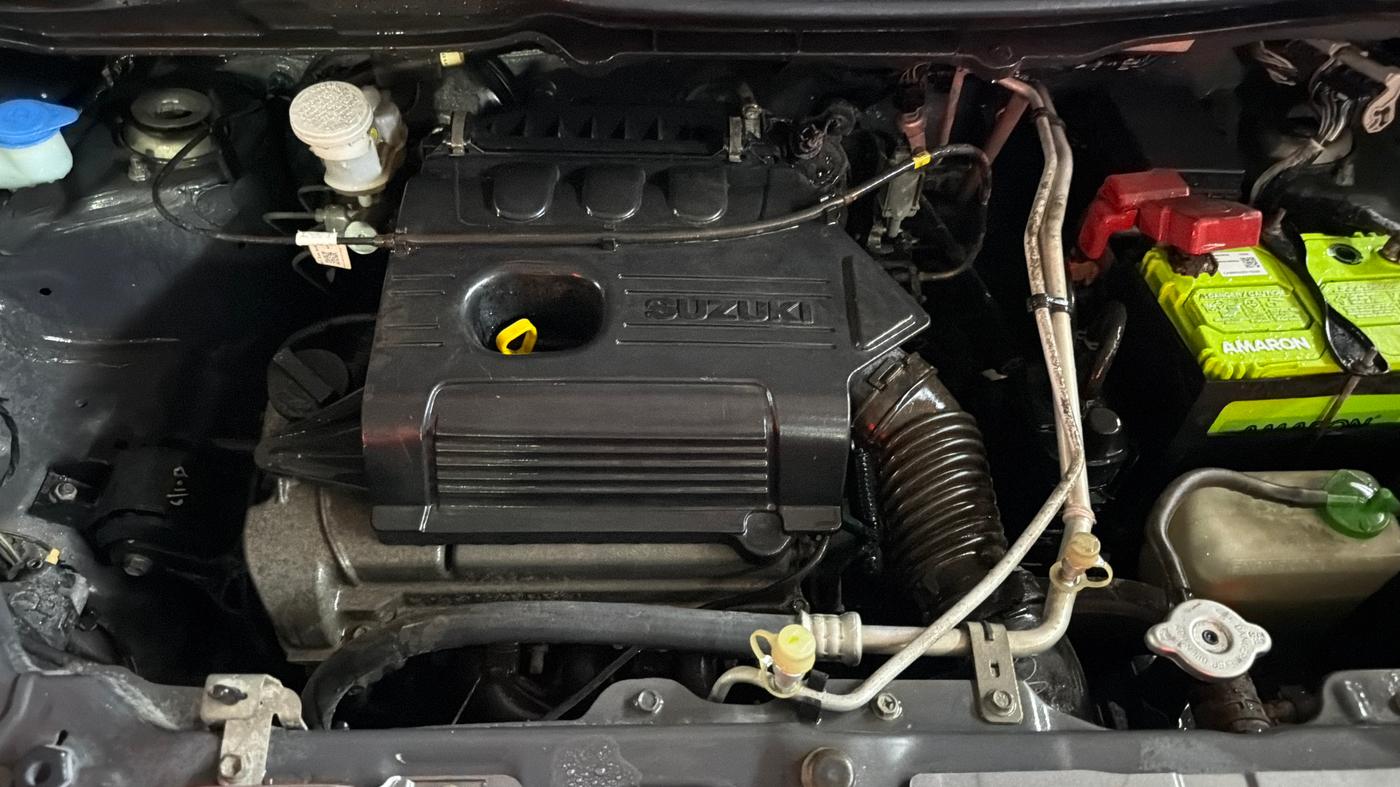 2017 Maruti Wagon R 1.0 VXI, Petrol, Manual, 28,201 km, Engine View