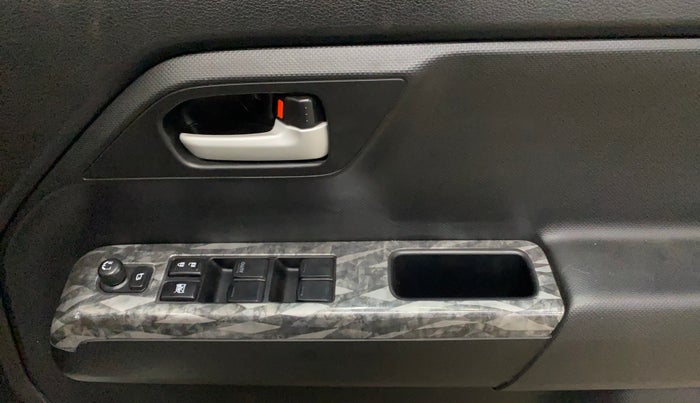 2025 Maruti New Wagon-R ZXI PLUS 1.2 AMT, Petrol, Automatic, 1,943 km, Driver Side Door Panels Control